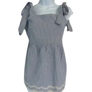 NWT BLACK TAPE_/ 100% cotton baby doll blouse/ White & blue stripes/ Size US L